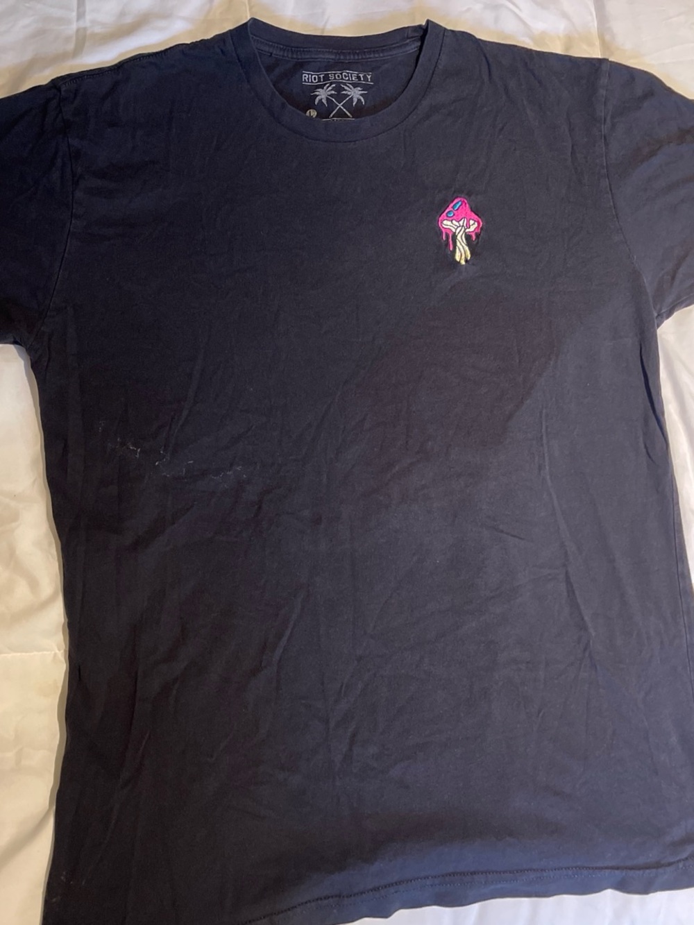 riot society Black Short-Sleeve Tee with Pink Jellyfish Patch